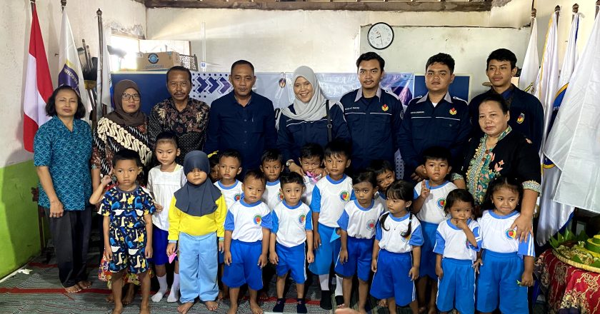 Upaya Mencerdaskan Bangsa : Inisiasi FPMIPATI Melalui BSO SKL