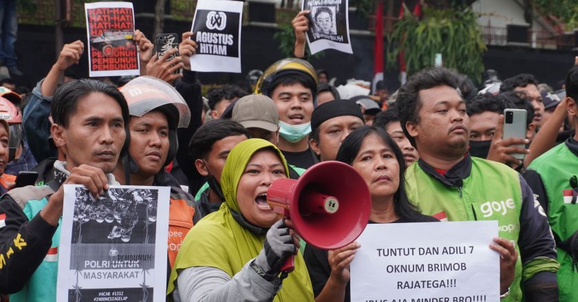 Aksi Solidaritas, Bergerak Menuntut Keadilan